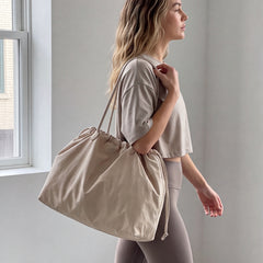 On The Go Nylon Tote | Black