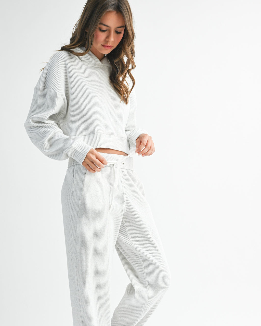 alo yoga muse hoodie