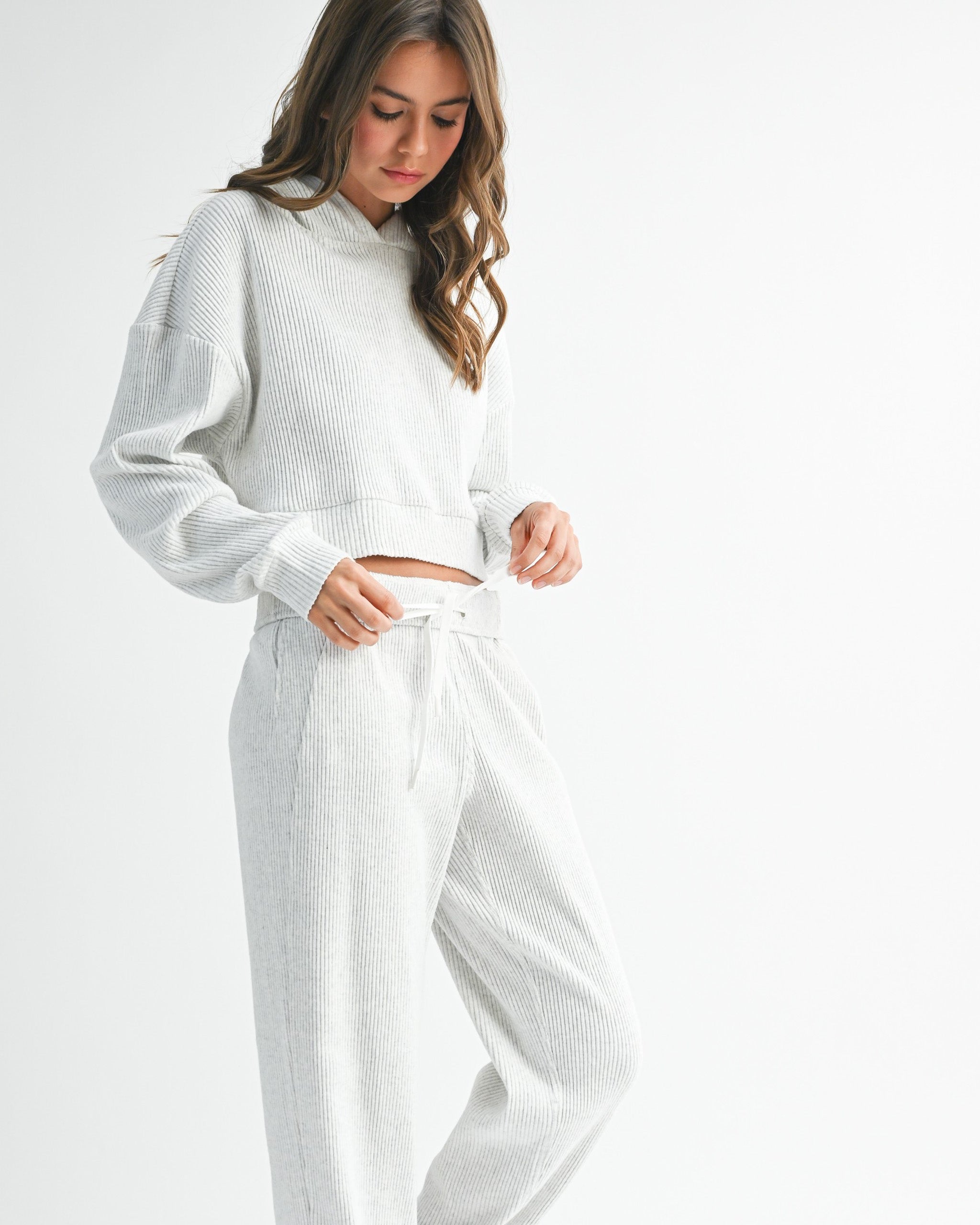 alo yoga muse hoodie
