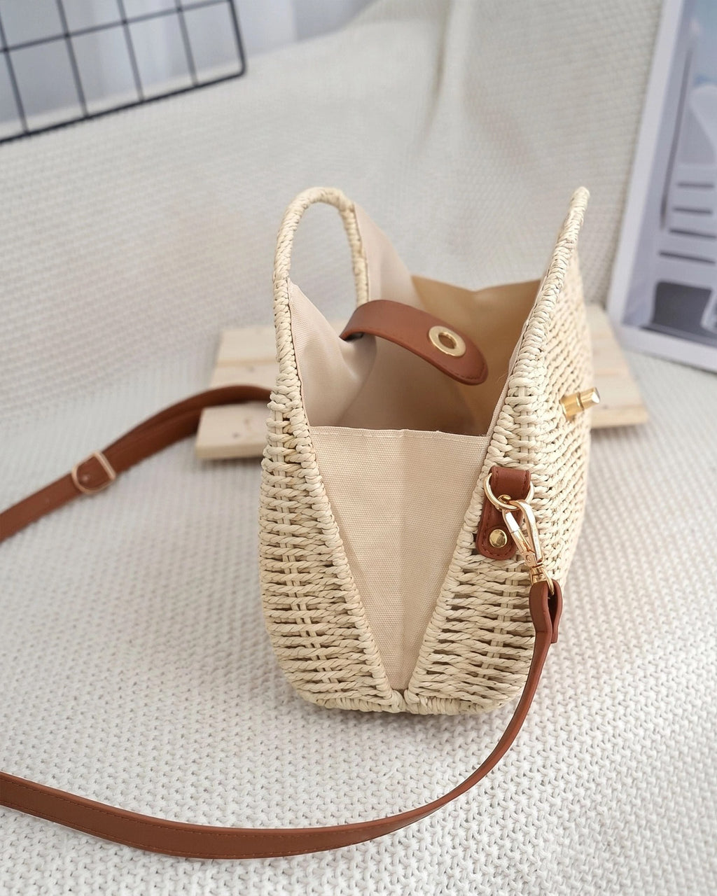 Solstice Straw Crossbody