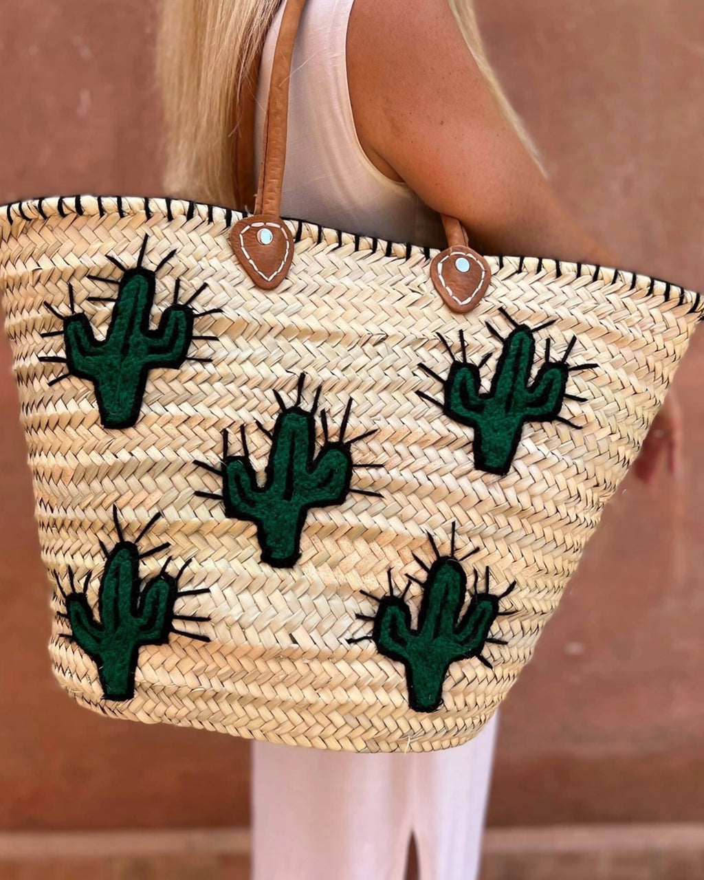 Straw Beach Tote with Cactus Embroidery – Daily Details Boutique