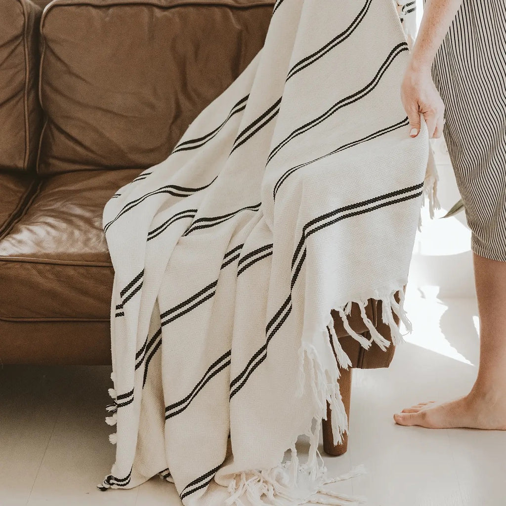 Cuddle Club Turkish Throw